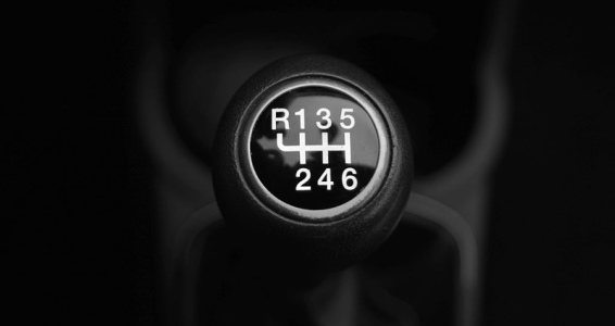 فروش چابک چیست؟ چگونه با تاجر آفرین فروش کسبوکار خود را توسعه دهیم؟